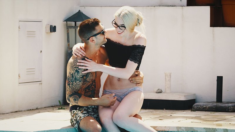 Проститутка Элеонора